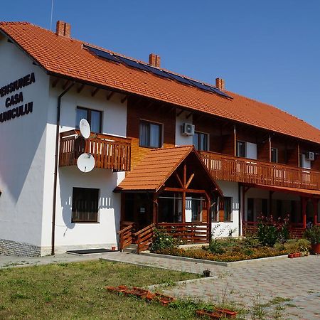 Pensiunea Casa Bunicului Mociu Exterior photo