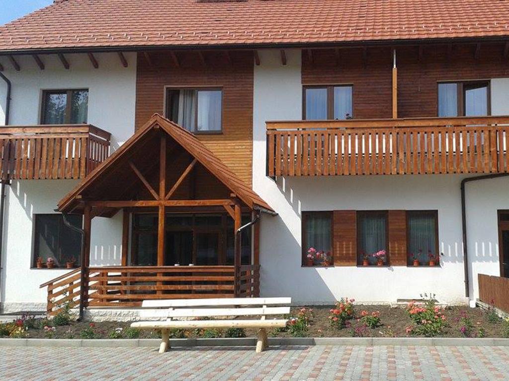 Pensiunea Casa Bunicului Mociu Exterior photo